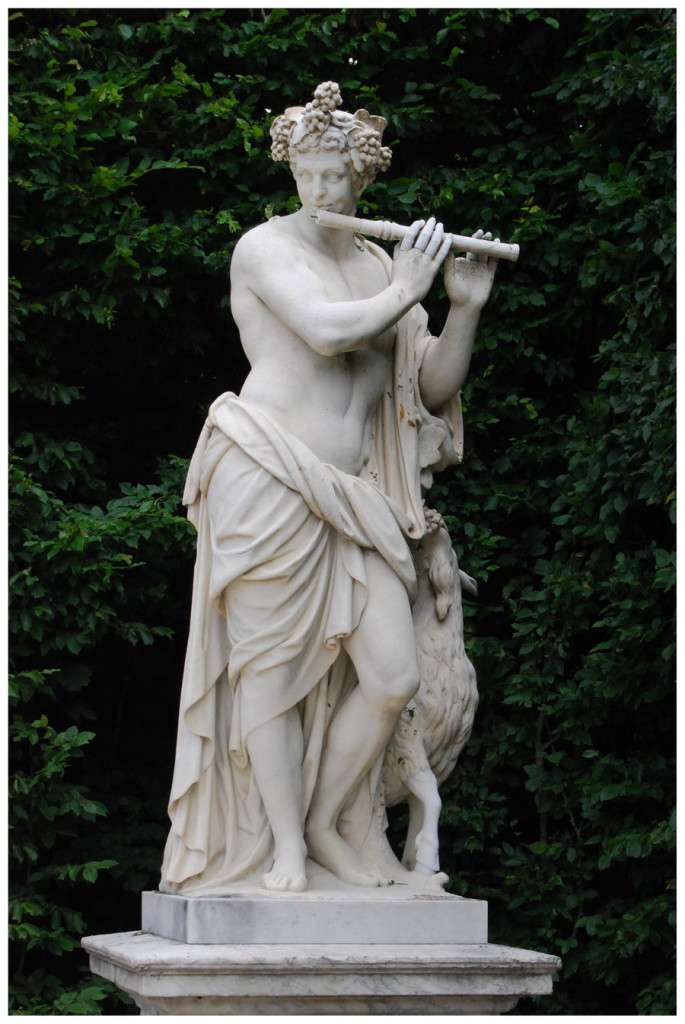 Statue IV by Eirian Stock, Garden of Versailles, France Statue IV by Eirian Stock, Garden of Versailles, France