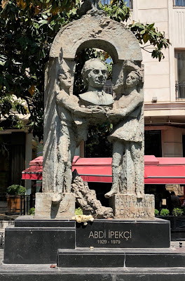Abdi İpekçi Anıtı, Nişantaşı, İstanbul