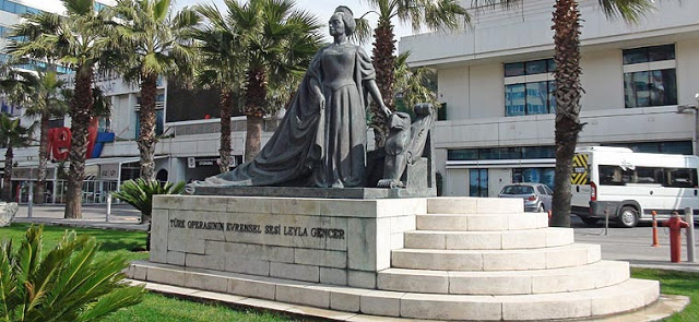 leyla_gencer